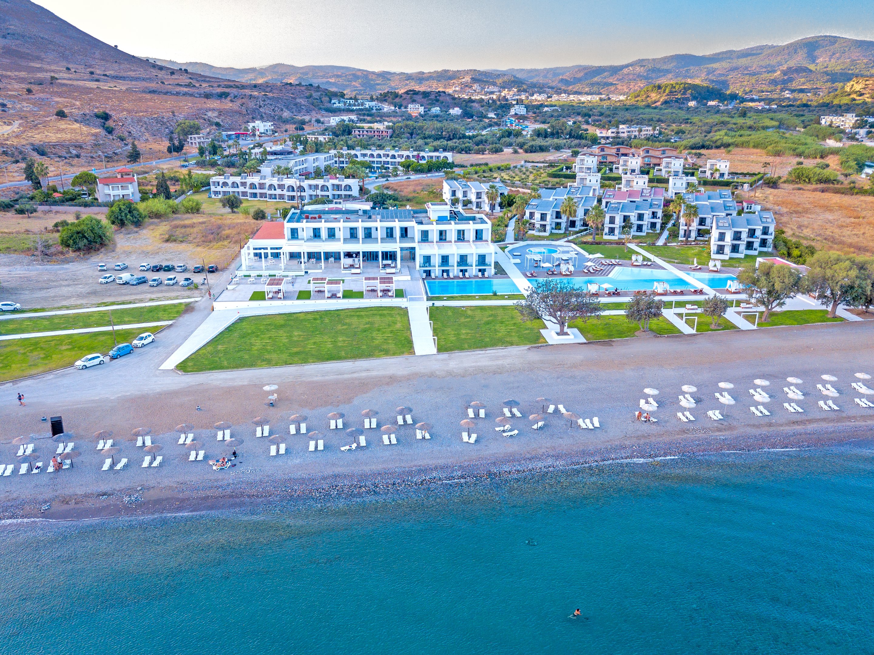 Kamari Beach Hotel